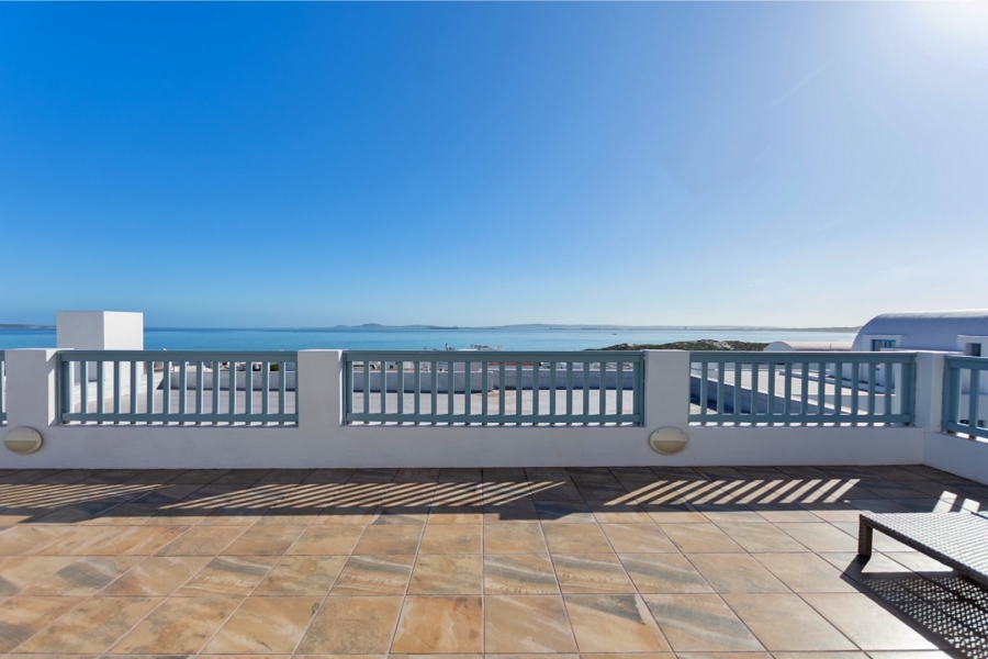 5 Bedroom Property for Sale in Paradise Beach Western Cape